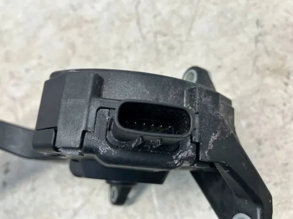 Pédale d'accélérateur OT26953 pour Toyota Corolla E21 Hybride image 4
