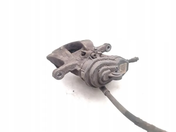 Audi A5 Taka jarruventtiili OEM 8W0406AT 40 TDI image 3