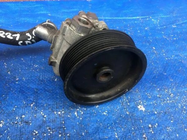 Pompe de direction Mercedes W221 S-Class OEM A0044668901 image 3