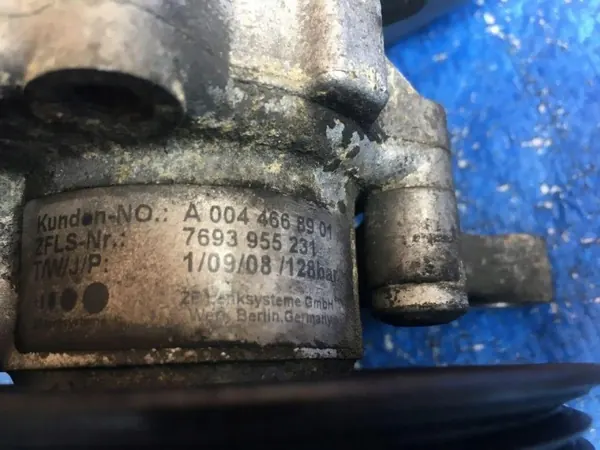 Pompe de direction Mercedes W221 S-Class OEM A0044668901 image 7