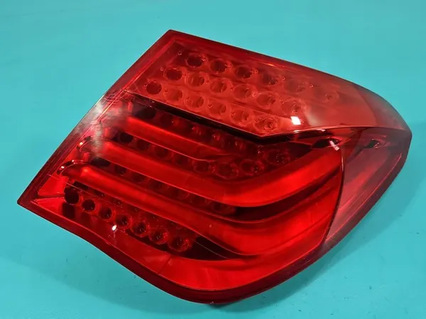 Luz trasera LED derecha BMW F01 Sedan image 4