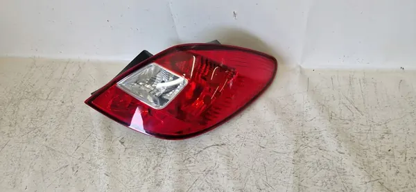 Opel Corsa D Lámpara Trasera Derecha 2006-2014 image 2