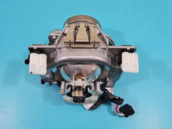 Xenon Linssi Oikea Ajovalo Lexus RX II 03-08 10047-77894 image 6