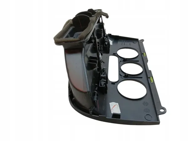 SEAT Altea Lift middenluchtrooster OEM 5P1819110 image 3
