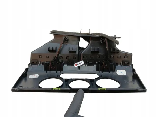 SEAT Altea Lift middenluchtrooster OEM 5P1819110 image 7