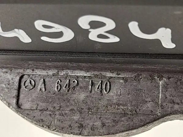 Válvula EGR Mercedes-Benz A6421400860 image 8