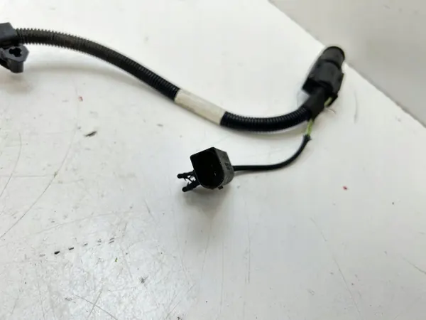 Mercedes-Benz AdBlue-Zuleitung OEM 5463051900 image 6