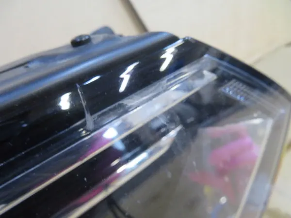 Volkswagen OE 3G1941006B Oikea Etuvalo image 3