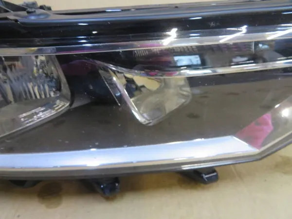 Volkswagen OE 3G1941006B Oikea Etuvalo image 6