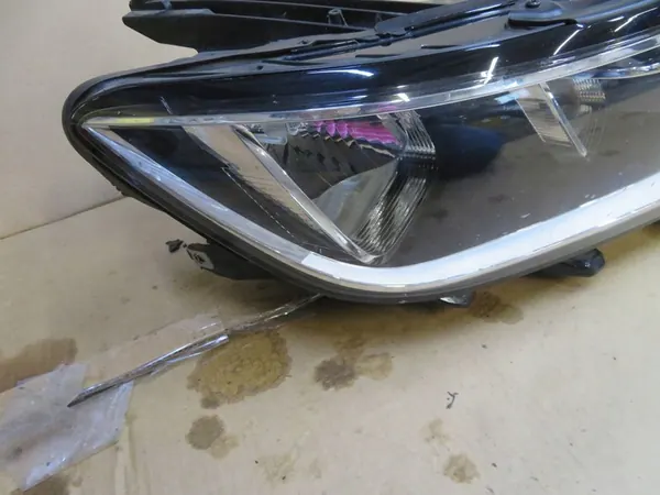 Volkswagen OE 3G1941006B Oikea Etuvalo image 7