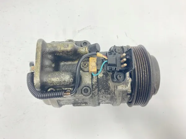 Ilmastointikompressori Mercedes W124 W126 W107 300 image 8