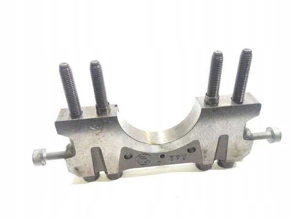 2018 Porsche Panamera (970) Vevhusfäste image 2