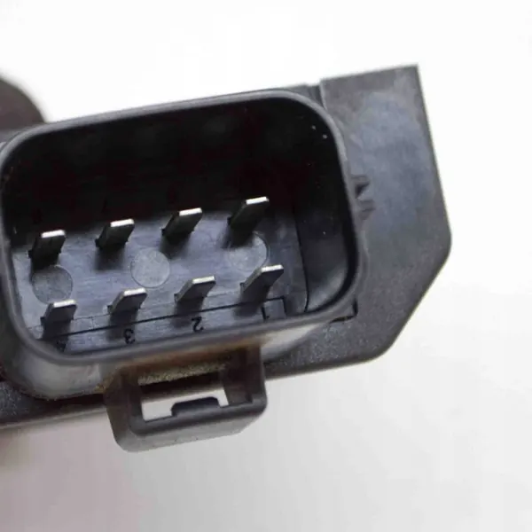 Volvo XC90 2016 Módulo da Bomba de Combustível image 5