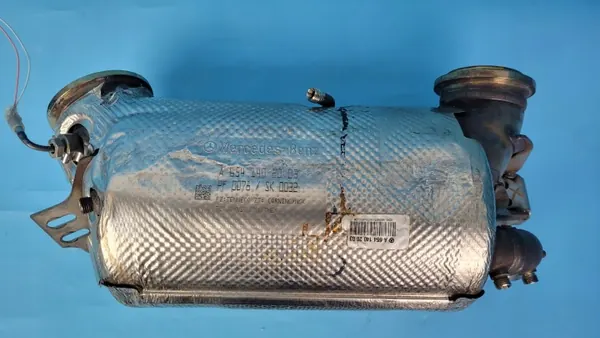Catalyseur DPF Mercedes W206 C200 OEM A6541402003 image 5