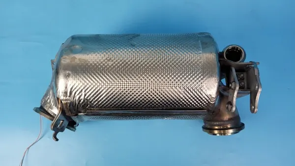 Catalyseur DPF Mercedes W206 C200 OEM A6541402003 image 8