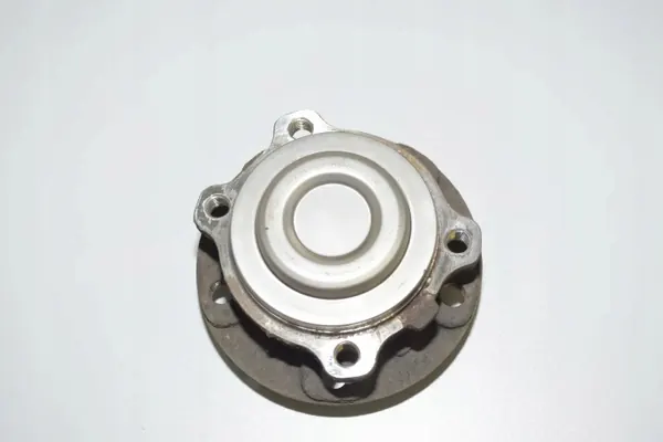 Roulement de fusée avant gauche OEM 6850158 image 4