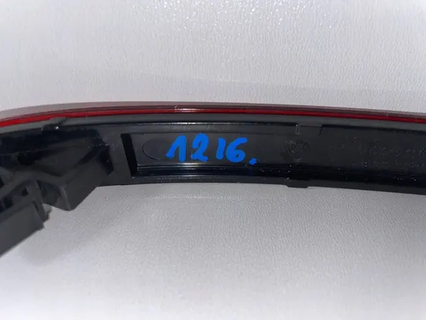 Takaprightin puskurin heijastin VW GOLF 8 VIII 20- image 4