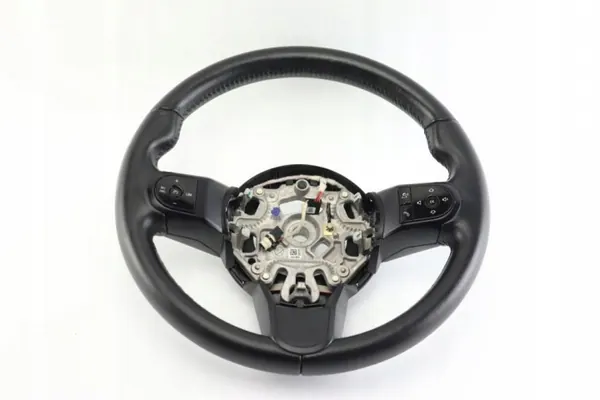 Volante de cuero MINI usado para F56 LIFT 2021- image 2