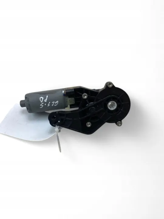 Mercedes-Benz GLS X166 Sitzmotor OEM 826649994 image 5