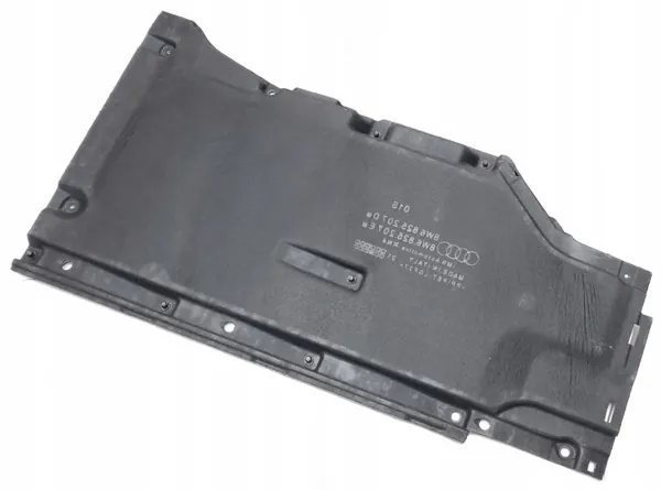 Onderbodenscherm links Audi A5 F5 8W6 OEM 8W6825207E image 2