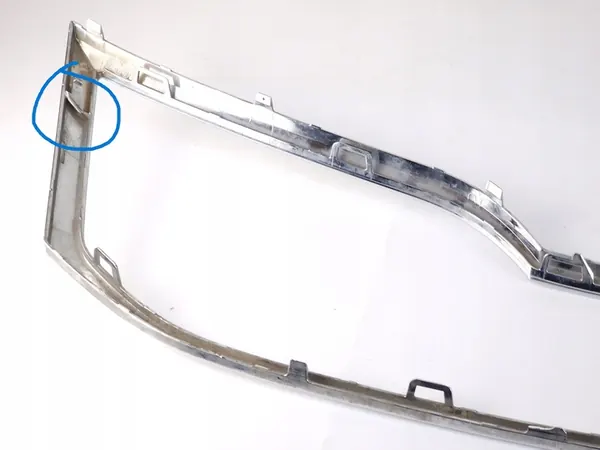 SKODA OCTAVIA 3 III GRILL FRAME CHROME 5E0853761C image 9