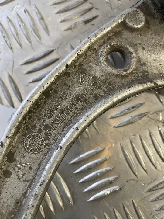 Braccio di controllo superiore anteriore Audi Q7 4L 2011 image 3