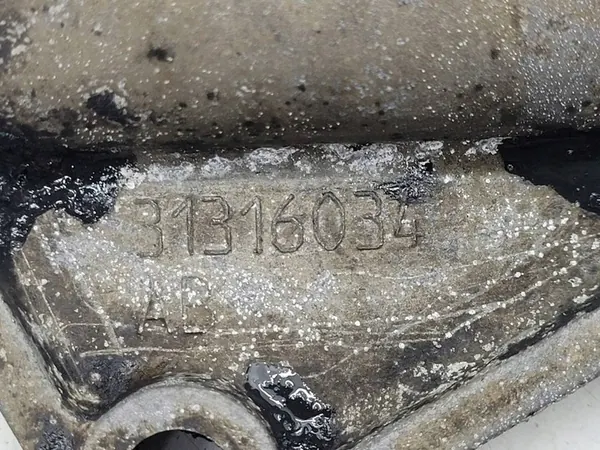 Couvercle de soupape VOLVO V40 II 2.0 B 245 31316034 image 10