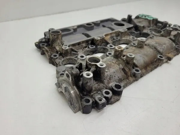 Couvercle de soupape VOLVO V40 II 2.0 B 245 31316034 image 3