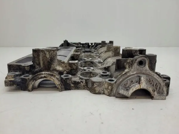 Couvercle de soupape VOLVO V40 II 2.0 B 245 31316034 image 5