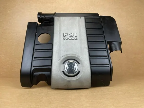 Moottorin kansi Audi A3 8P TT 8J 2.0 TFSI image 5