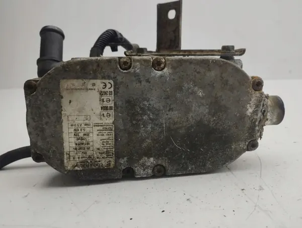 Webasto pysäköintilämmitys Toyota Yaris 2007 OEM 161862FA image 6