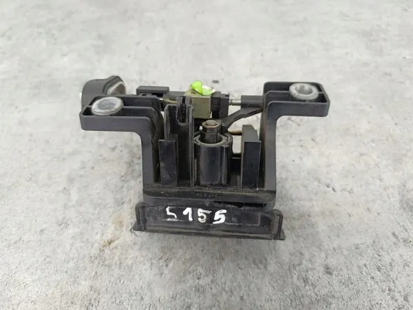 Mercedes kofferbakhendel OEM A1687400793 - Gebruikt image 4