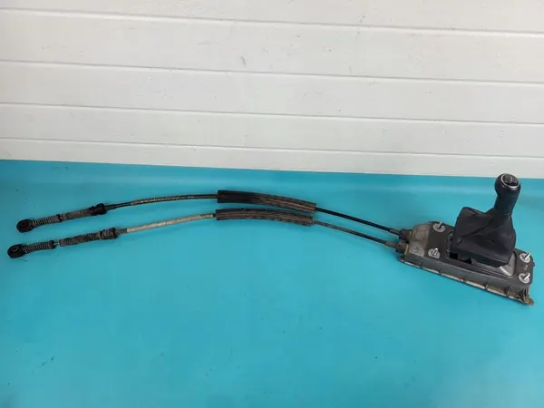 SEAT IBIZA 6J 1.6 TDI Vaihteenvalitsimen Liitos image 2