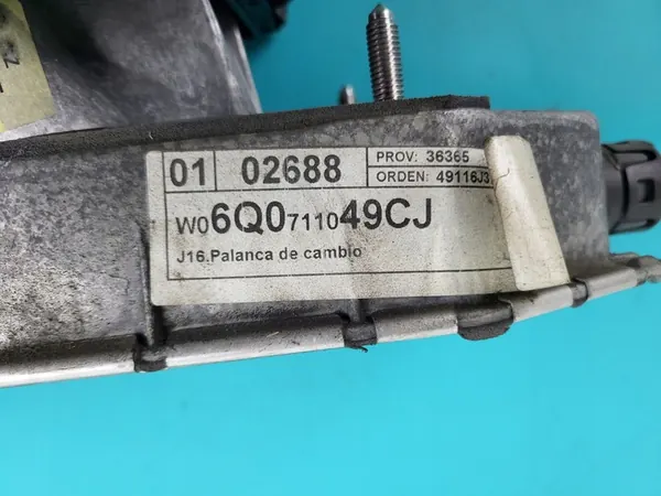 SEAT IBIZA 6J 1.6 TDI Vaihteenvalitsimen Liitos image 5