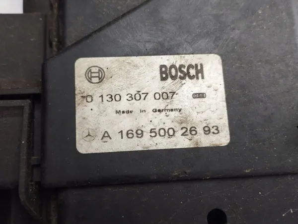 Vesijäähdytin OEM A1695002693 Mercedes-Benz A:lle image 6