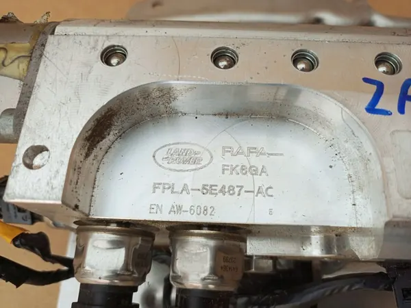 Bloc de soupape stabilisateur actif RANGE ROVER VOGUE L405 CPLA-5E487-AB image 7