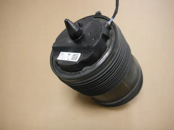 Audi A7/A6 Bakre höger luftfjädring OEM 4K0616002E image 2