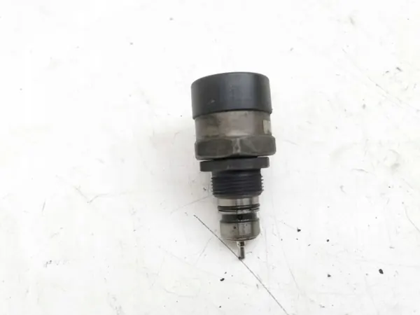 Regulador pressão combustível BMW OEM 0281002481 image 6