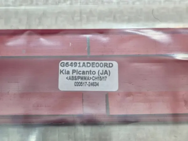 Bande de hayon arrière KIA Picanto OEM G6491ADE00RD image 7