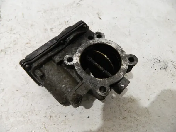 Gasspjäll Mitsubishi Outlander 2.2 DID 12-19 image 5