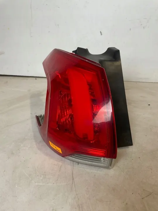 PEUGEOT 2008 13 - 19 Luz Trasera Izquierda image 4