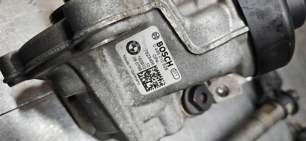 Sistema de combustible completo BMW F10 F11 525D F30 00.061.68N image 3