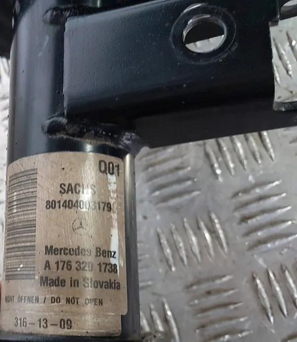 Ammortizzatore anteriore Mercedes-Benz A W176 2015 A1763201738 image 6