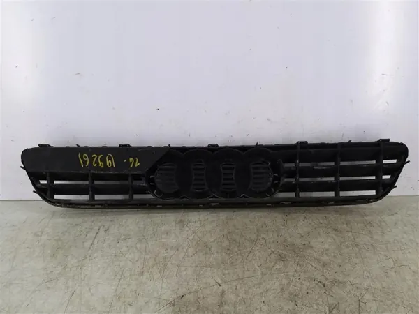 Grill Audi A3 8L OEM 8L0807683 - Begagnad image 3