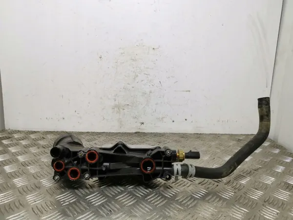 Jeep Oljefilterbas OEM 6790424411A1 - Begagnad image 2