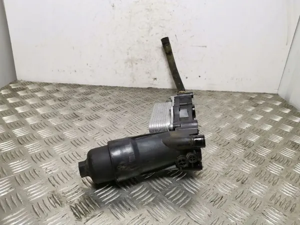 Jeep Oljefilterbas OEM 6790424411A1 - Begagnad image 3