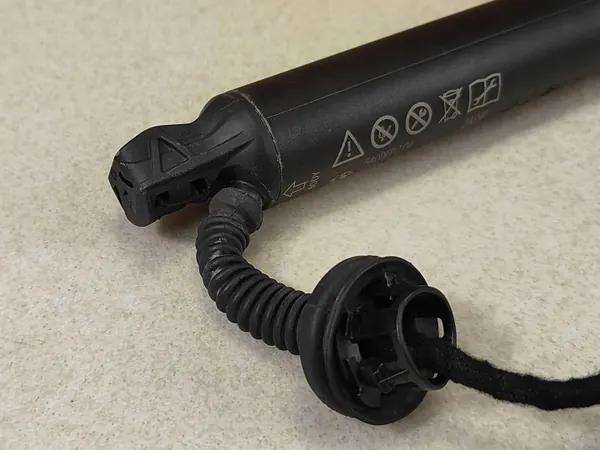 OEM 5A0DED2 MINI Countryman U25 Bakluckstöd Höger image 3