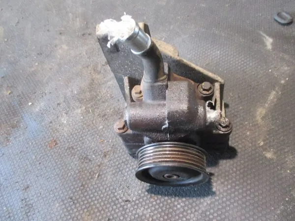 Power Steering Pump Ford Fusion I 1.4B FL Used image 2