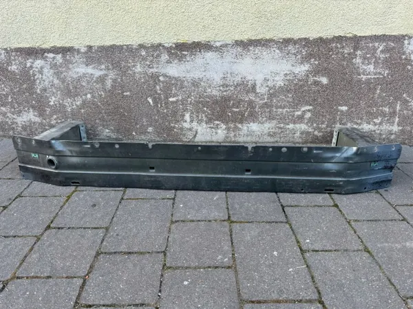 Opel Insignia B Etupuskurinvahvike OEM 39080375 image 2
