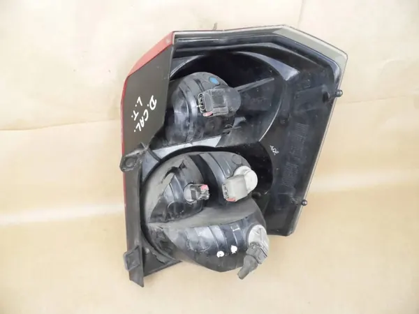 Lámpara Trasera Izquierda Dodge Caliber 05303753 image 4